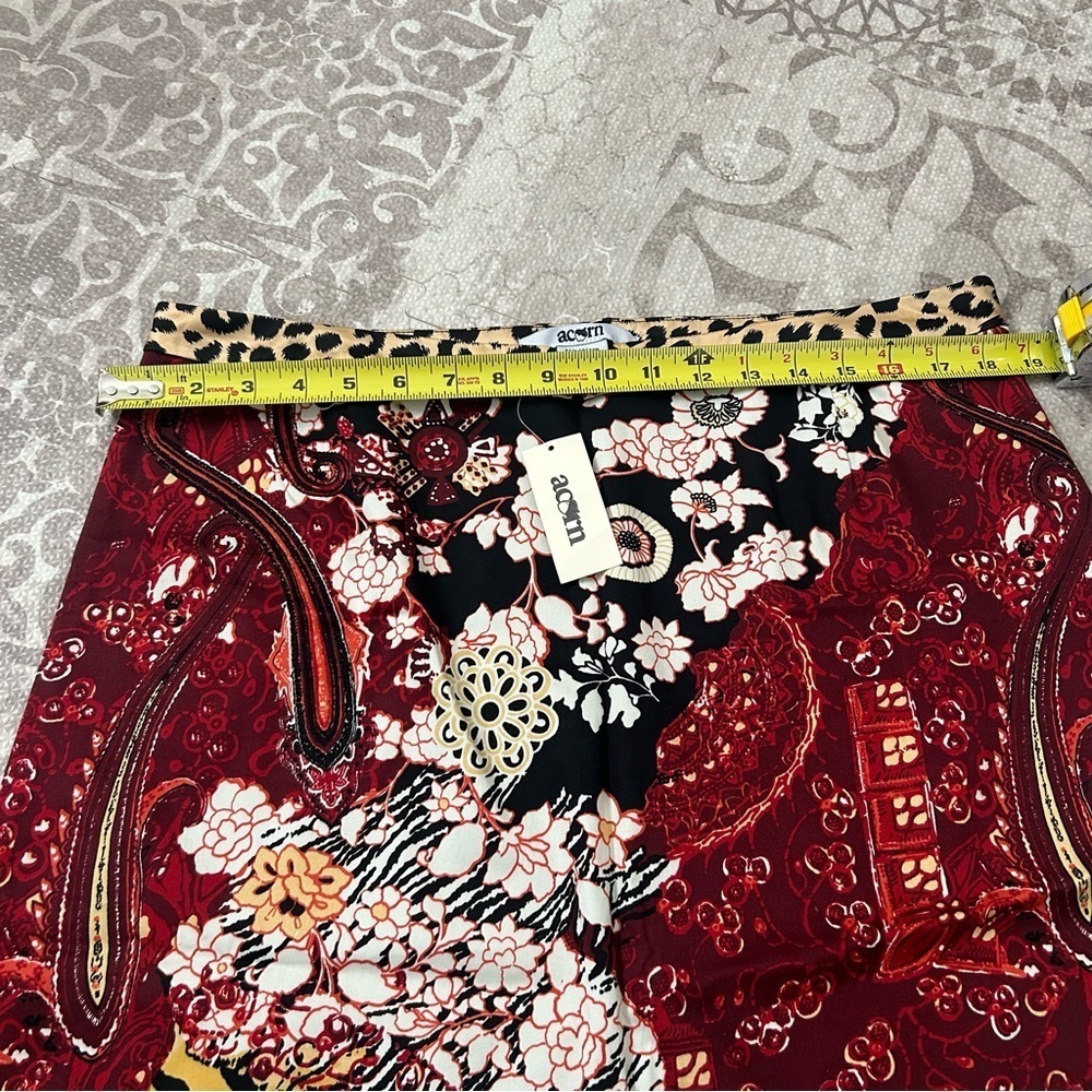Acorn Black and Red Floral skirt- silk and cotton NWT - Picture 5 of 6